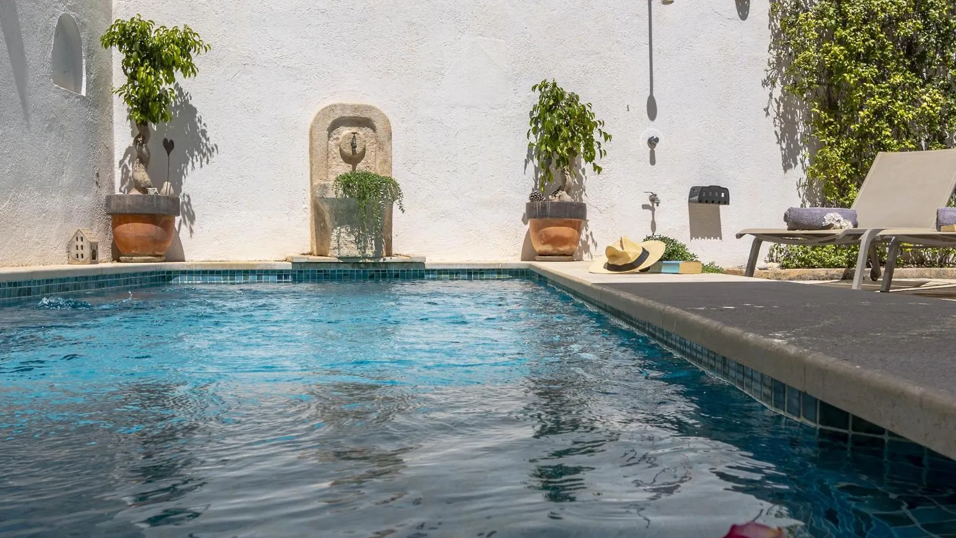 Townhouse Albuqassim By Homevillas360 Pollença Ισπανία